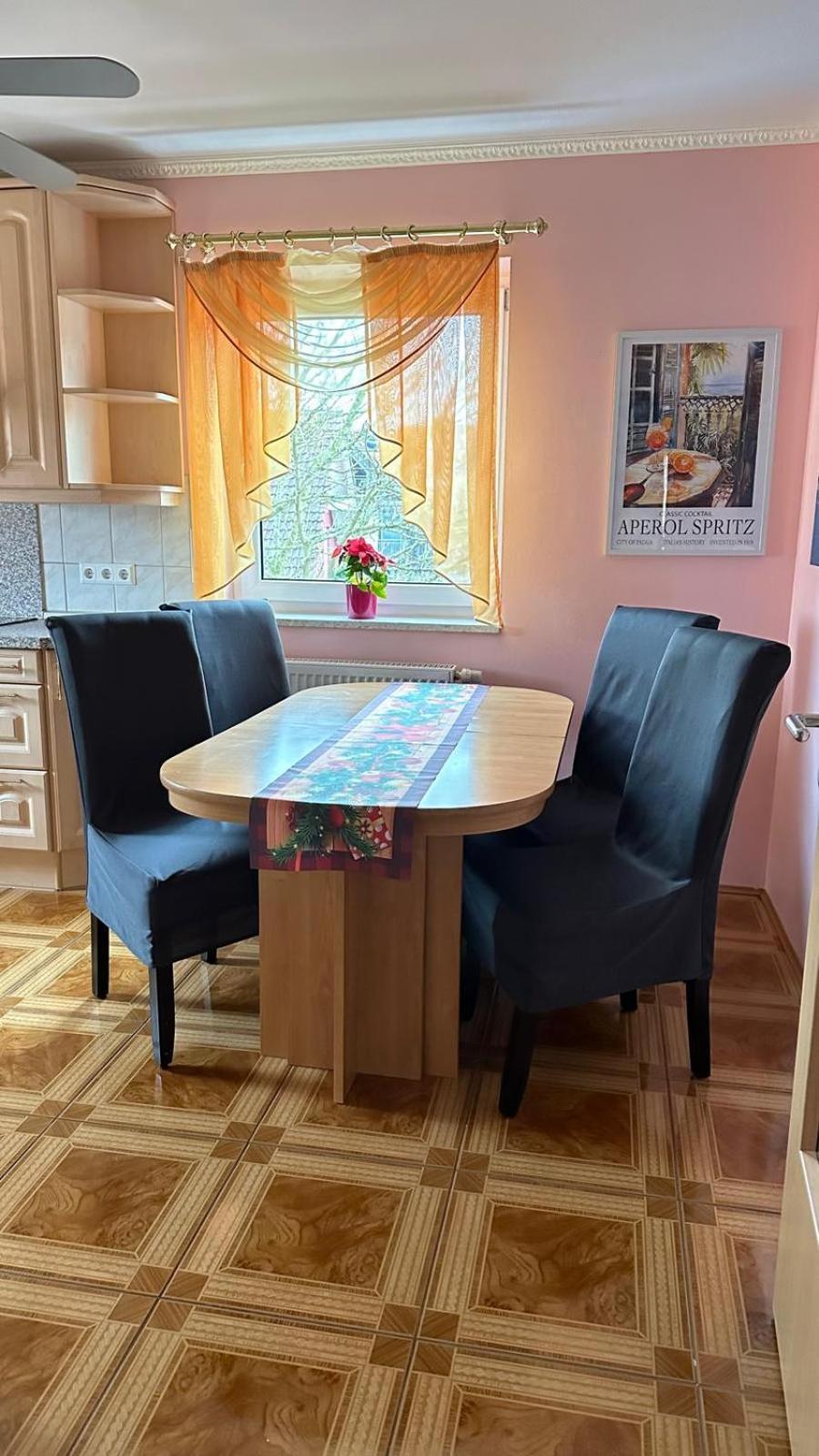 Attraktive 3 Zimmer Wohnung In Ruhiger Lage アンスバッハ エクステリア 写真