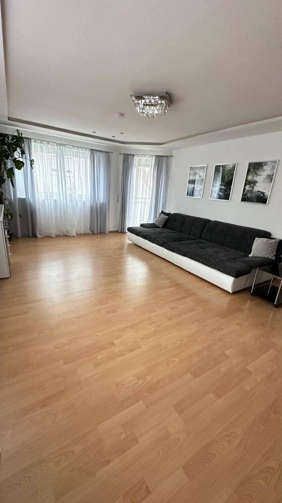 Attraktive 3 Zimmer Wohnung In Ruhiger Lage アンスバッハ エクステリア 写真