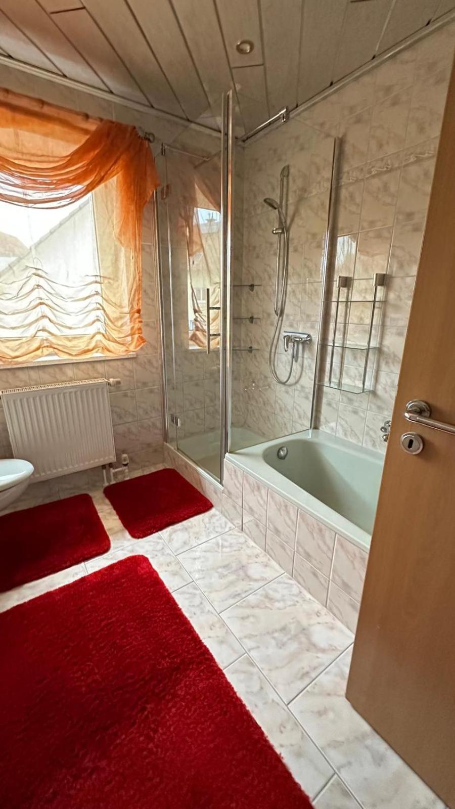 Attraktive 3 Zimmer Wohnung In Ruhiger Lage アンスバッハ エクステリア 写真